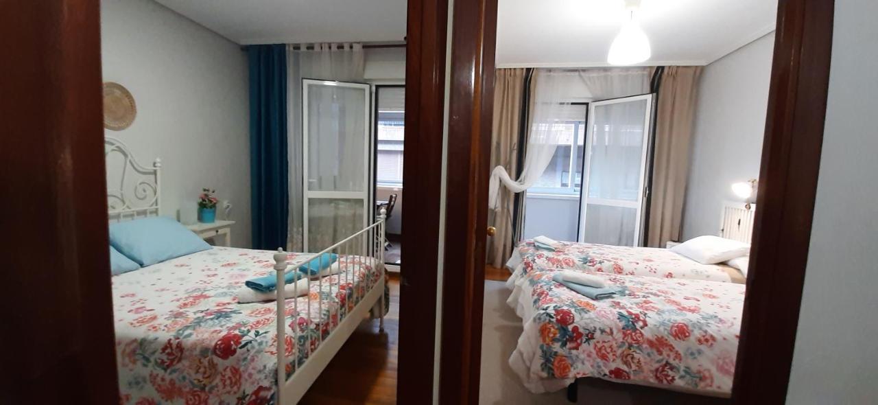 Apartamento Costa Vasca Las Arenas Getxo Exterior photo