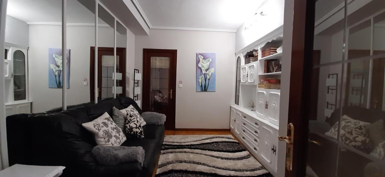 Apartamento Costa Vasca Las Arenas Getxo Exterior photo